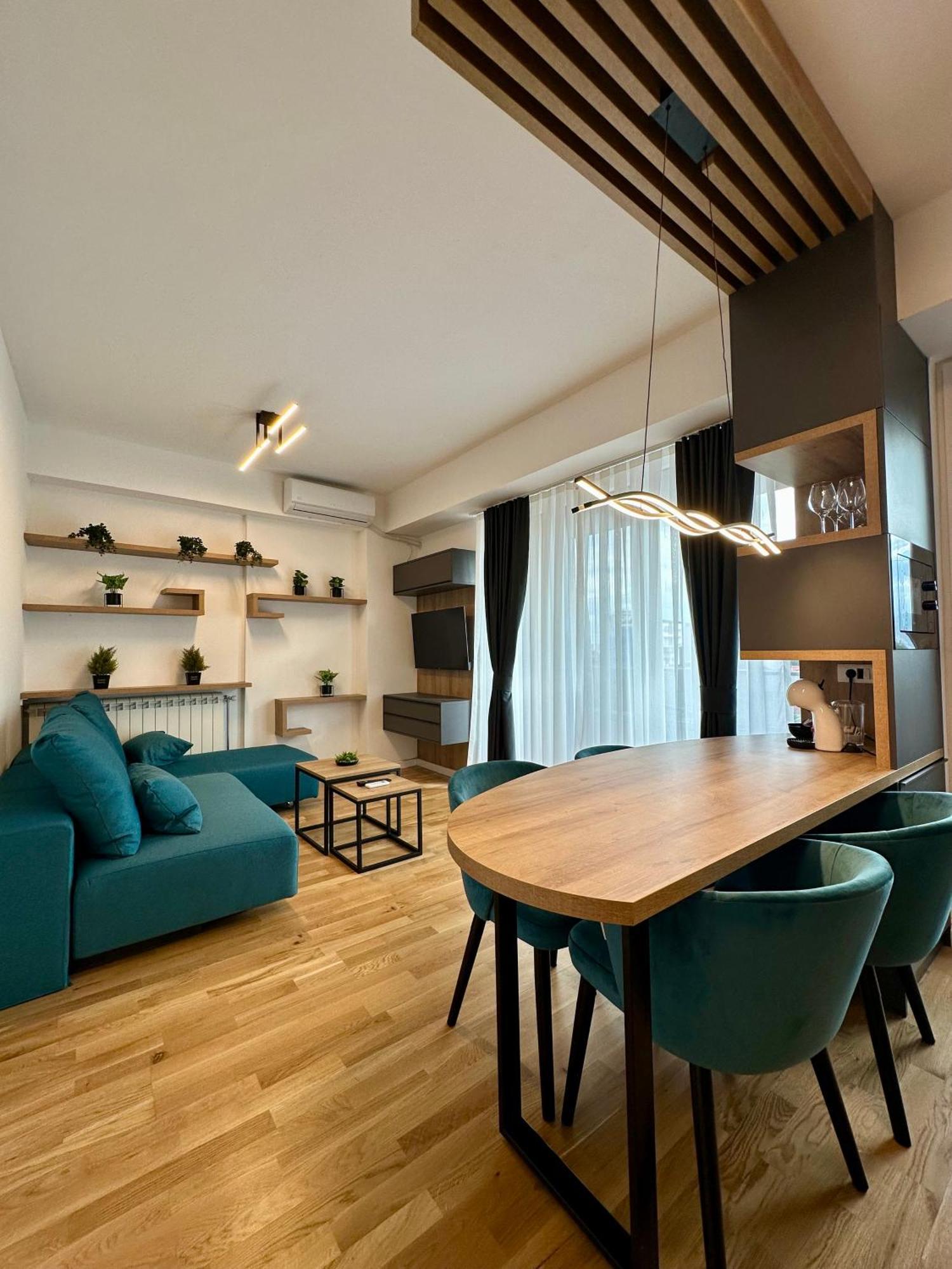 Downtown Riverside Apartments Szkopje Kültér fotó