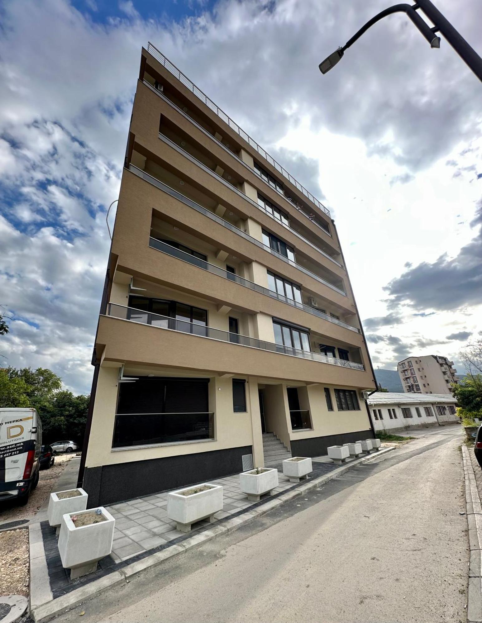 Downtown Riverside Apartments Szkopje Kültér fotó